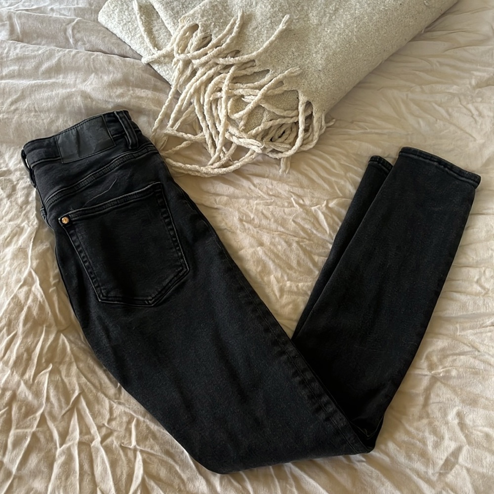 H&M Vintage Skinny High Waist Jean